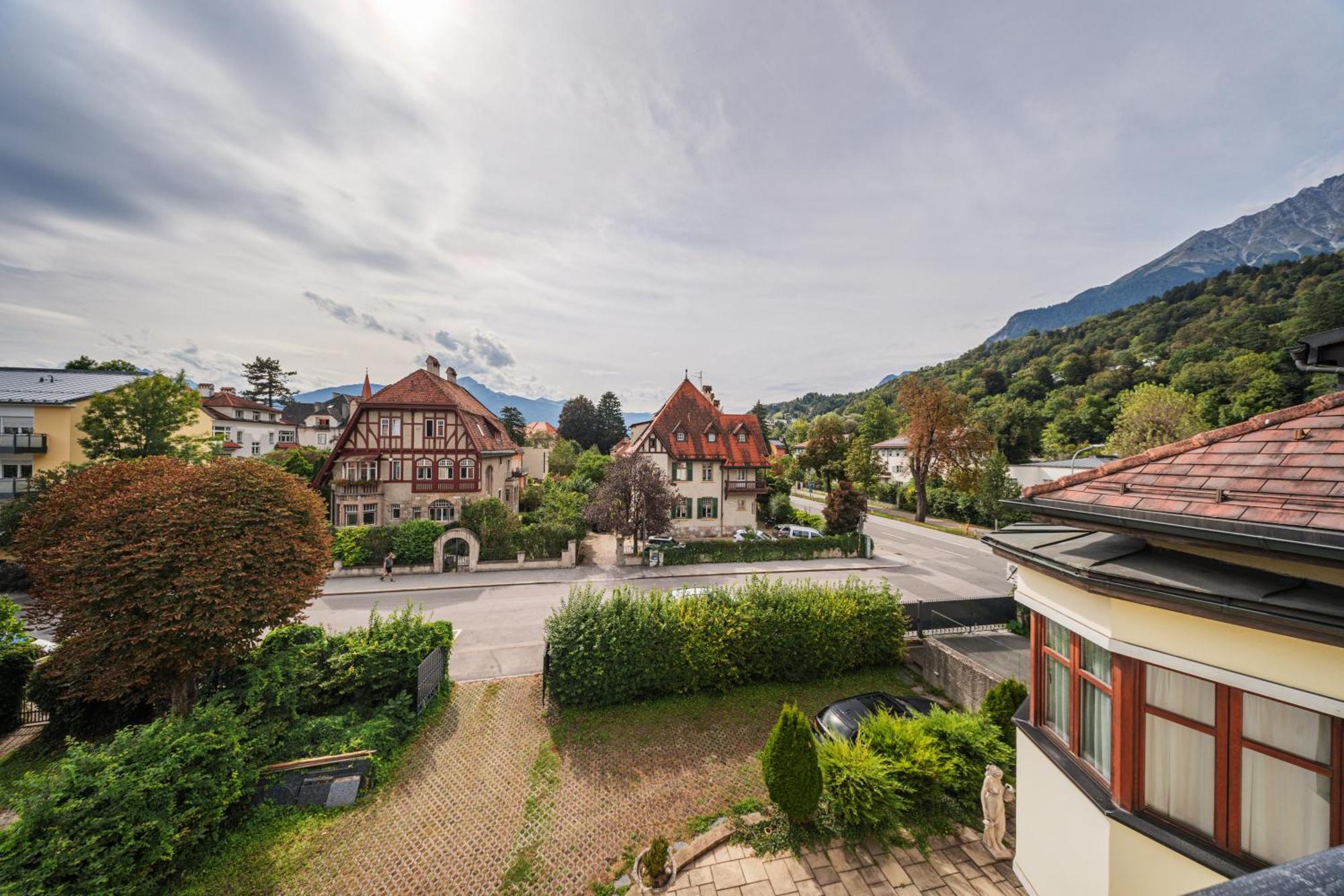 Bergblick Penthouse Apartment インスブルック エクステリア 写真